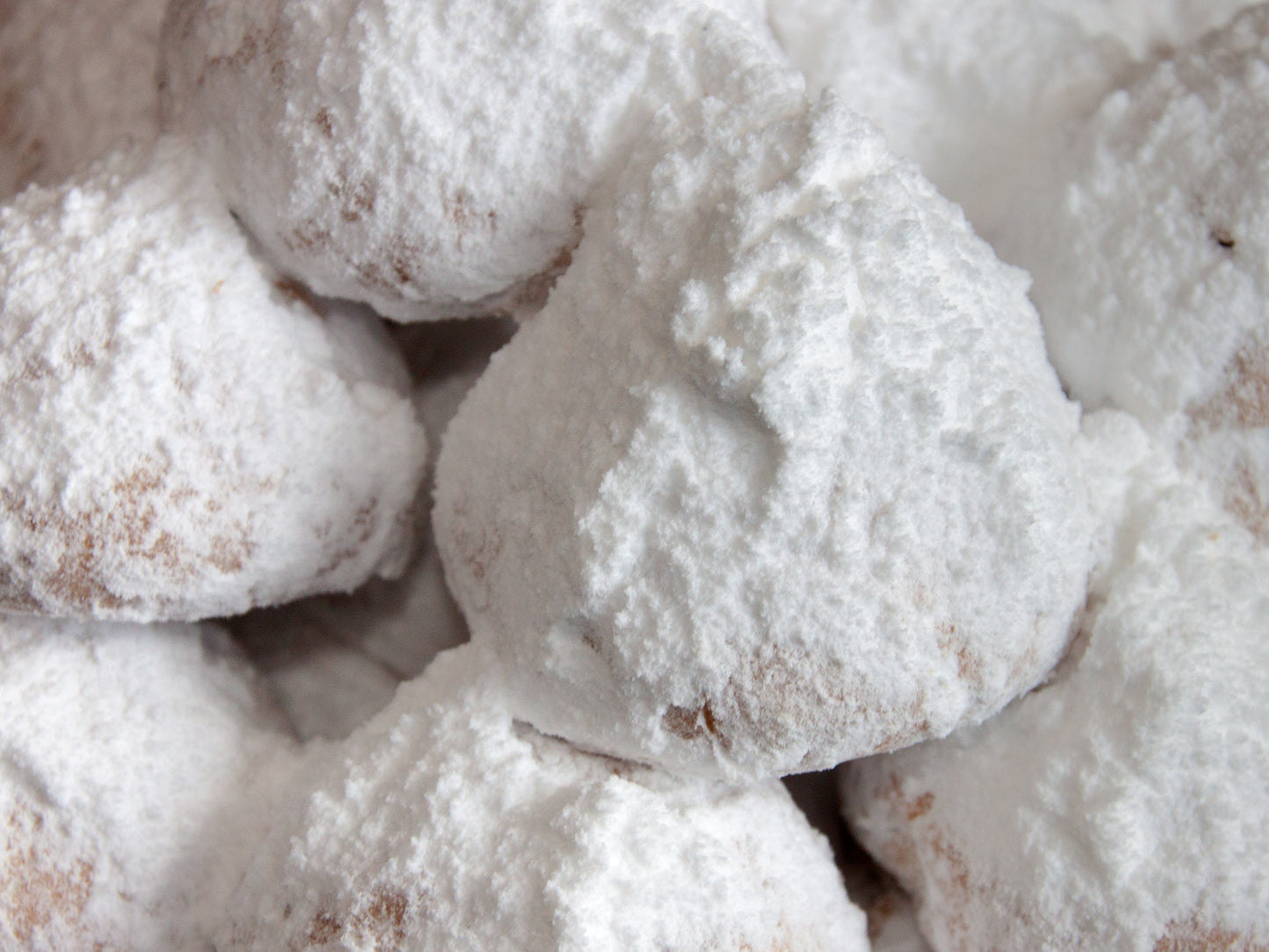 Zymi kourabiedes, Greek almond shortbread biscuits dusted with icing sugar